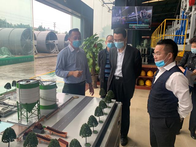 花都區(qū)工商聯(lián)領導參觀考察美邦集團第二工廠