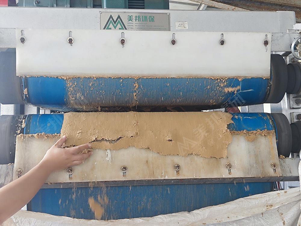 帶式壓濾機助力酒糟、啤酒渣變廢為寶