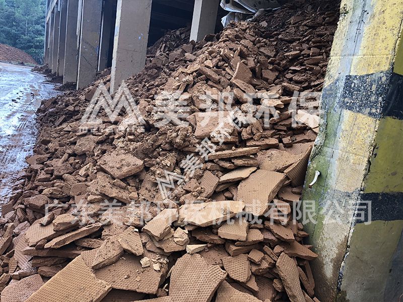 1587971710222889.jpg 陳2.jpg