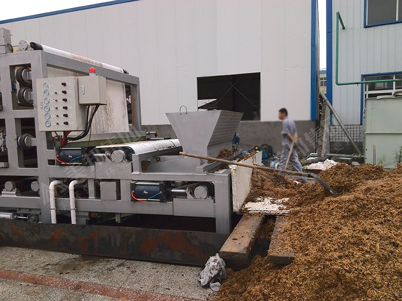 帶式壓榨機處理中藥渣脫水